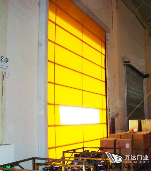 张家口工厂堆积门